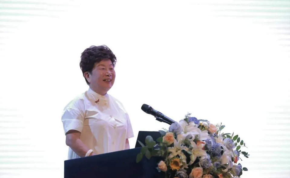 公海贵宾会官网应邀参加第八届全国高校评估监测学术年会暨全国高校质量监测研究会换届大会